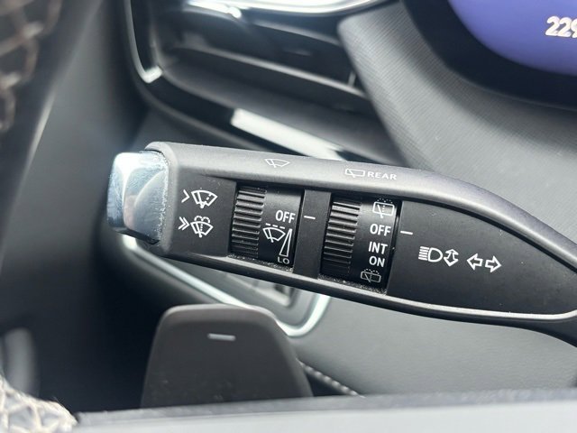 Used 2025 Buick Enclave Sport Touring w/ Power Package image 21