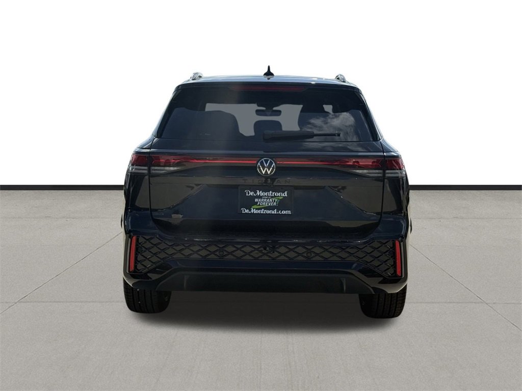 New 2026 Volkswagen Tiguan SE R-Line image 6