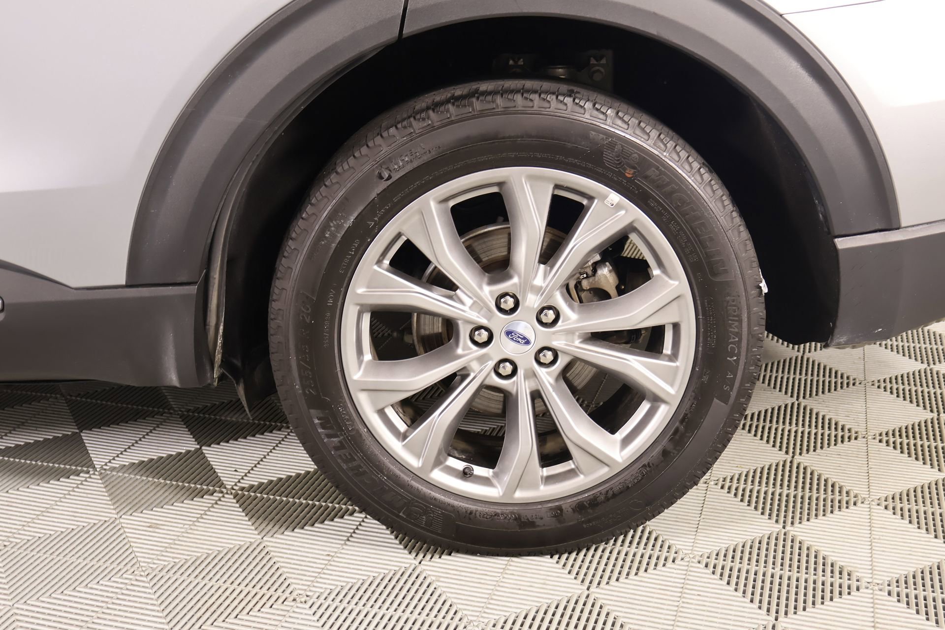 Used 2023 Ford Explorer Limited image 20