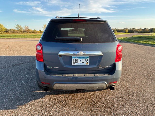 Used 2011 Chevrolet Equinox LTZ AWD/4WD image 7