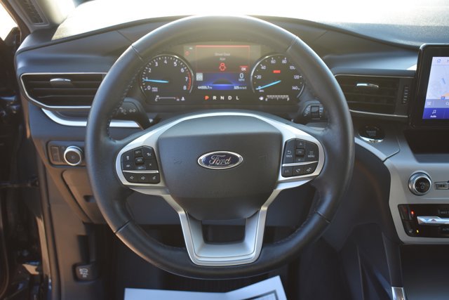 Used 2022 Ford Explorer XLT w/ Equipment Group 202A image 21