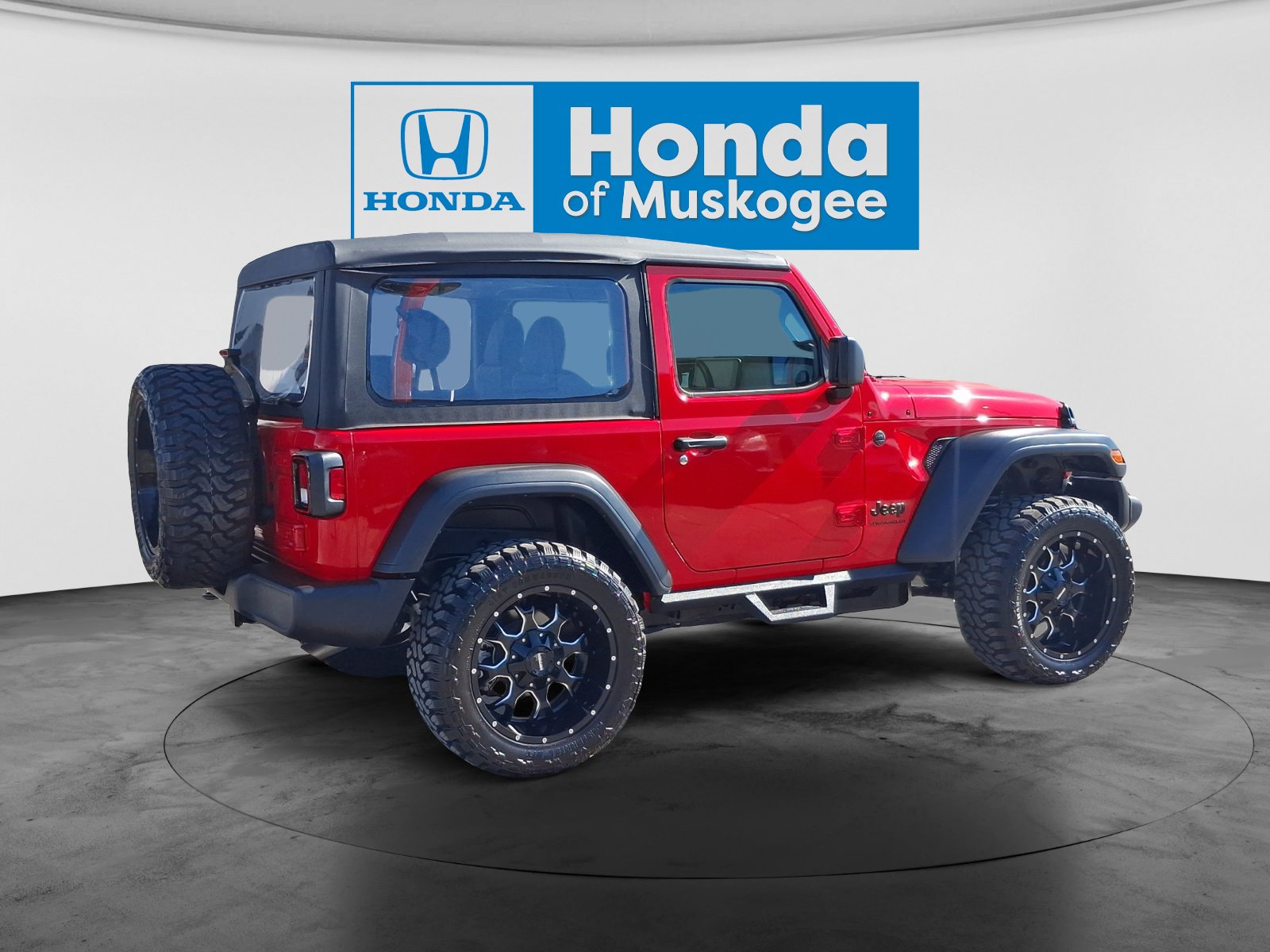 Used 2026 Jeep Wrangler Sport AWD/4WD image 5