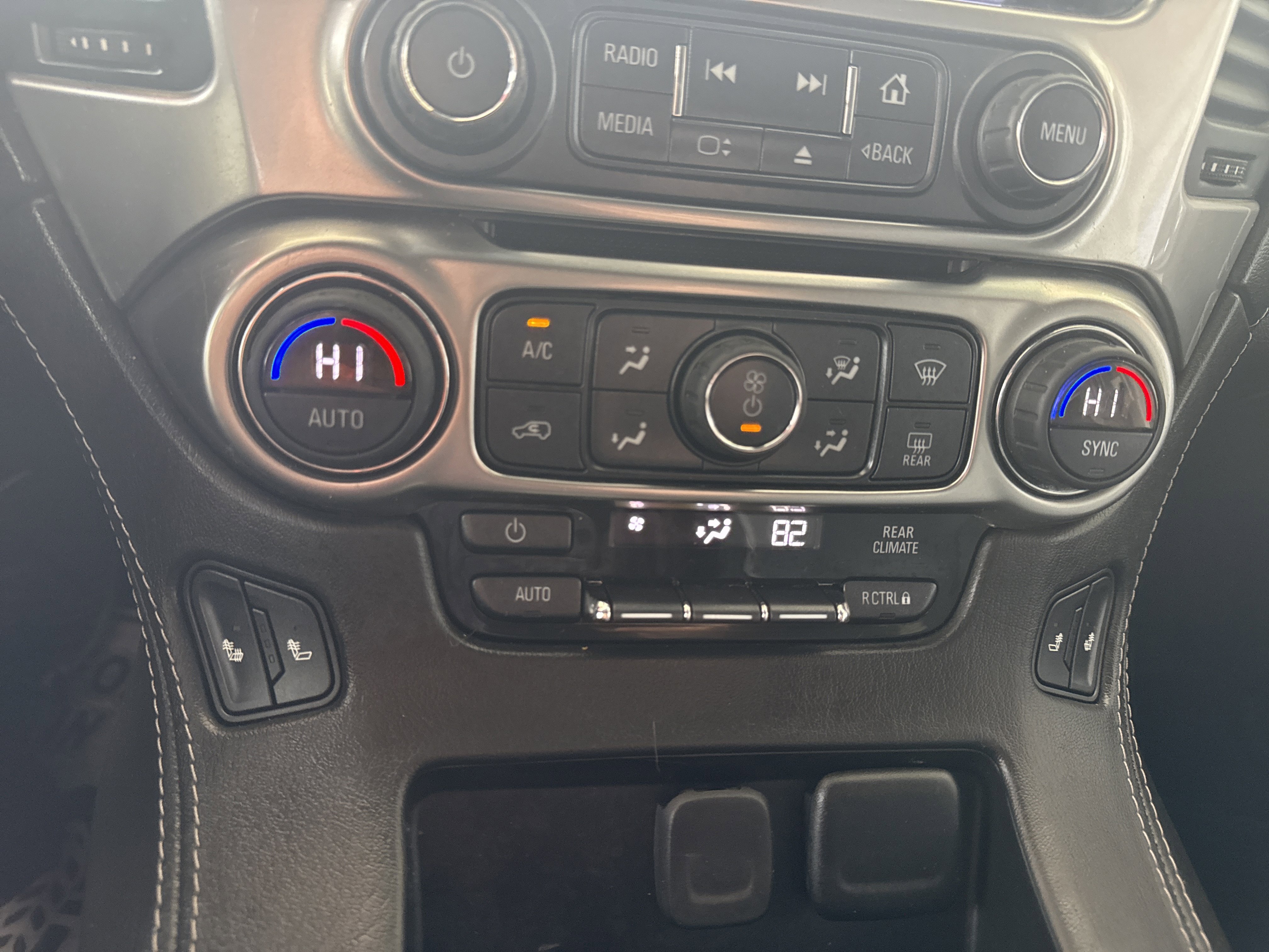 Used 2020 Chevrolet Tahoe LT image 22