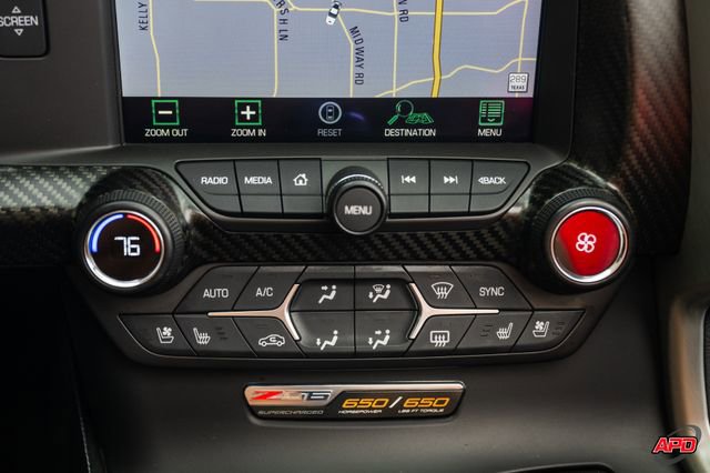 Used 2015 Chevrolet Corvette Z06 w/ 2LZ Preferred Equipment Group image 18