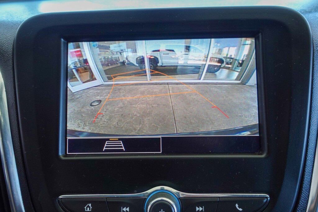 Used 2024 Chevrolet Equinox LT image 23