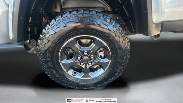 Used 2023 Jeep Gladiator Willys image 18