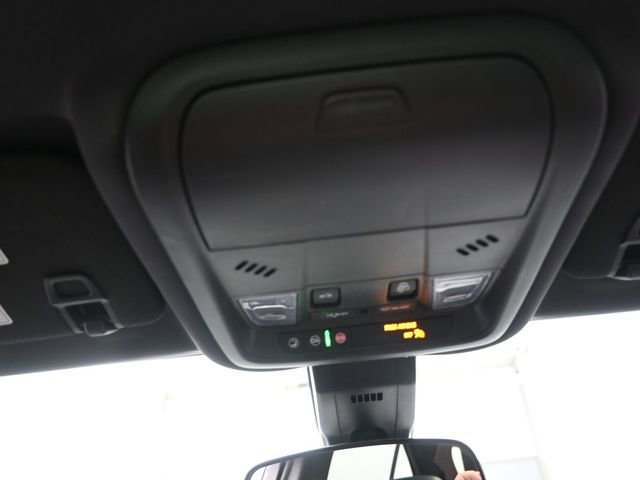 Used 2023 Chevrolet Equinox RS w/ RS Leather Package image 12