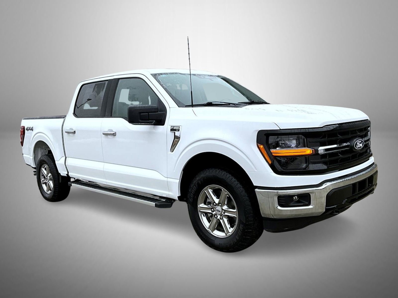 Used 2025 Ford F150 XLT w/ Equipment Group 301A Standard AWD/4WD image 3