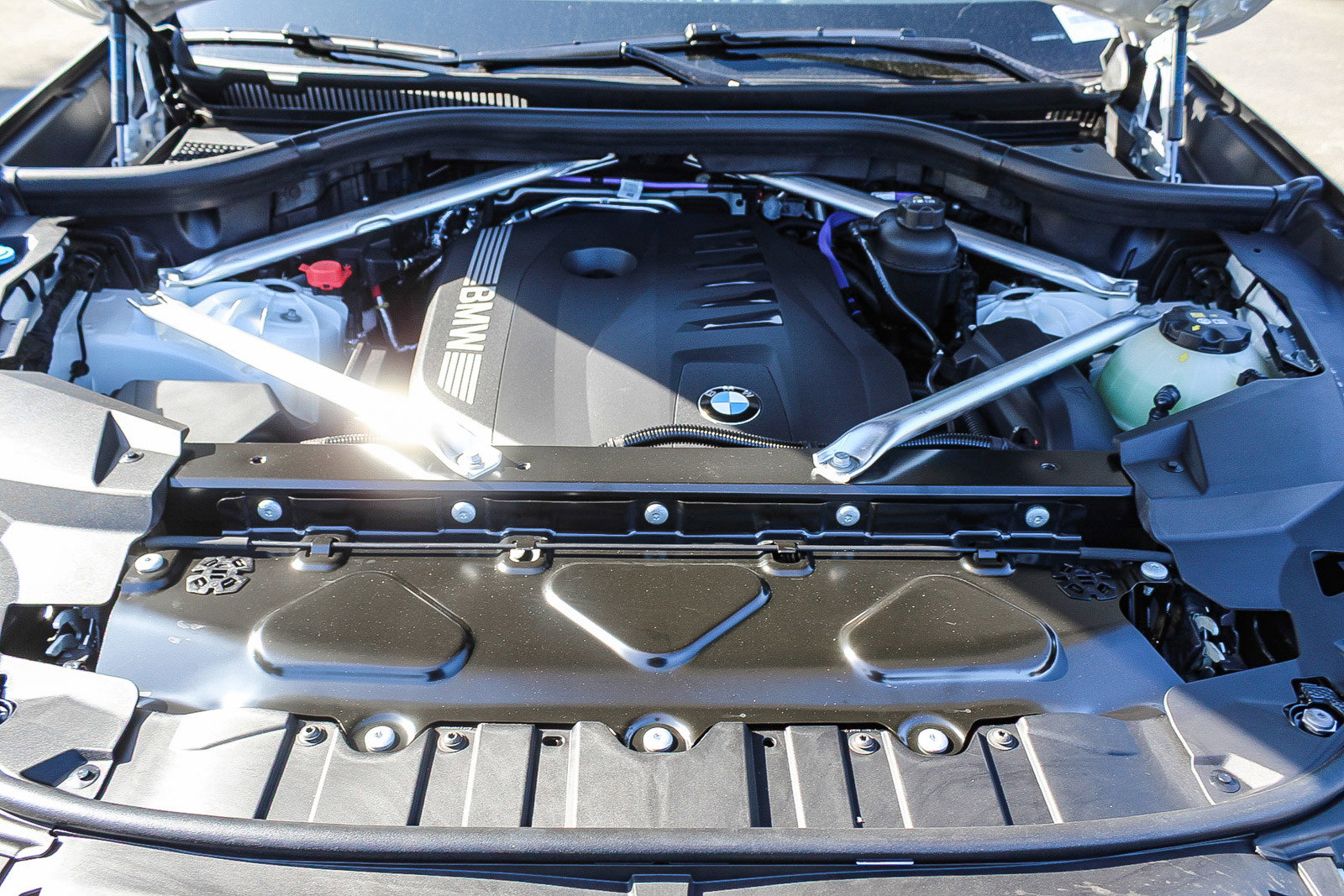 New 2026 BMW X5 sDrive40i w/ M Sport Package image 26