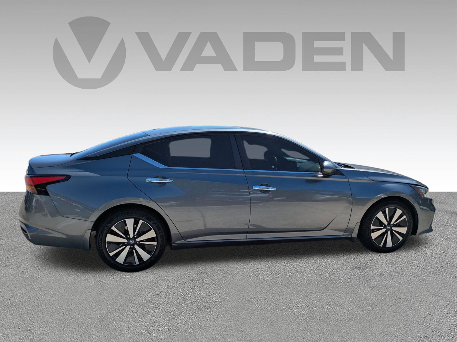 Used 2021 Nissan Altima 2.5 SV image 22