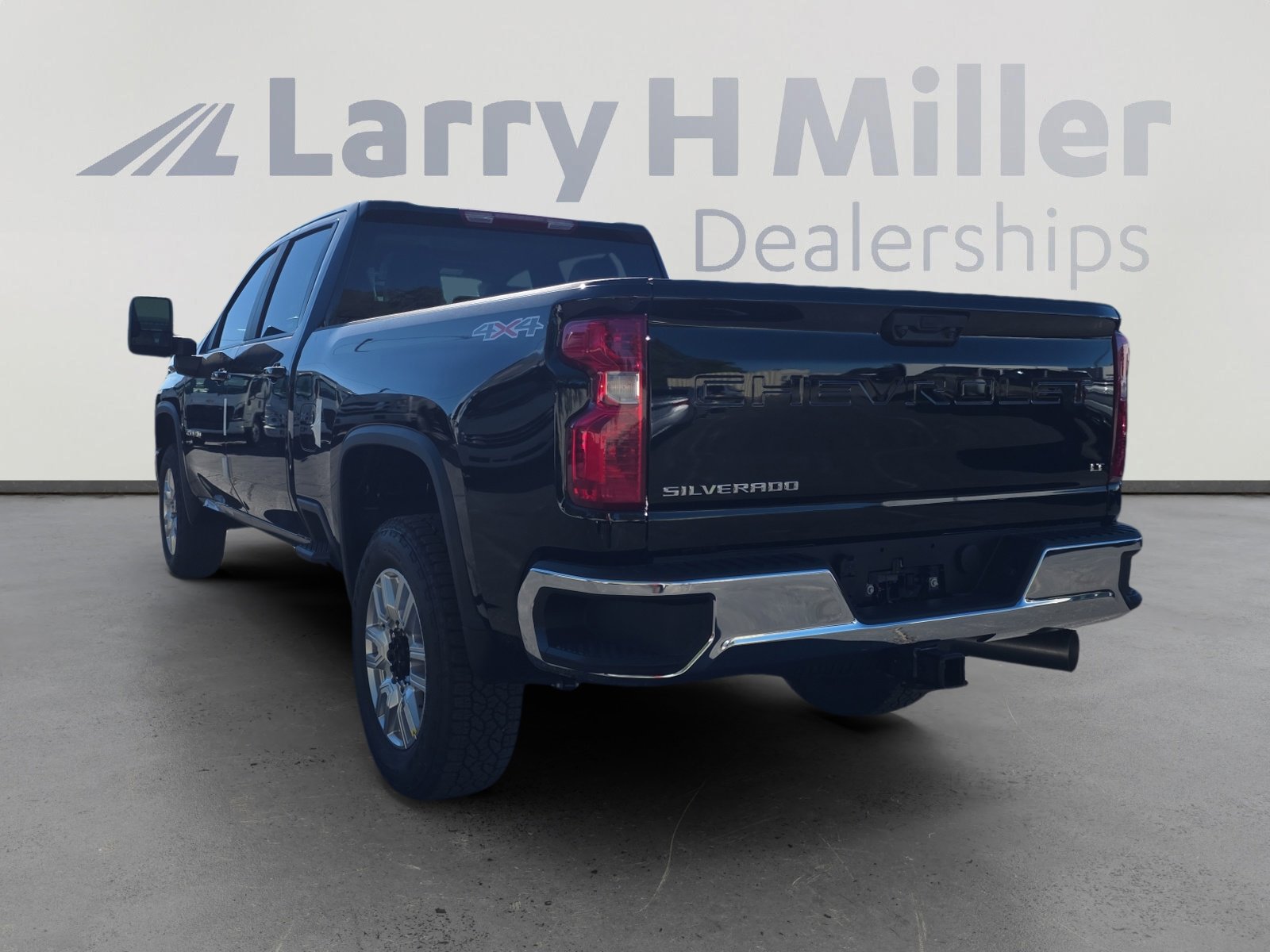 New 2026 Chevrolet Silverado 2500 LT image 3