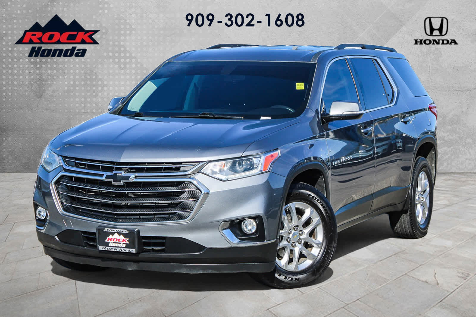 Used 2019 Chevrolet Traverse LT image 1