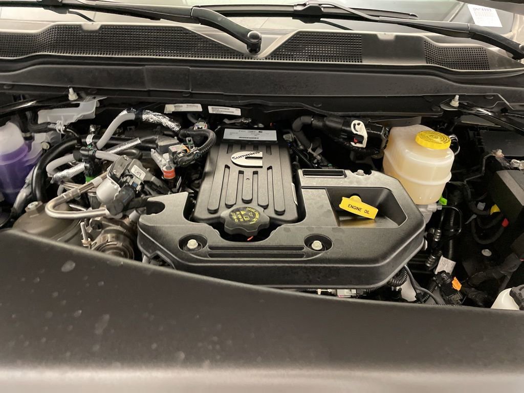 New 2026 RAM 3500 Tradesman AWD/4WD image 19