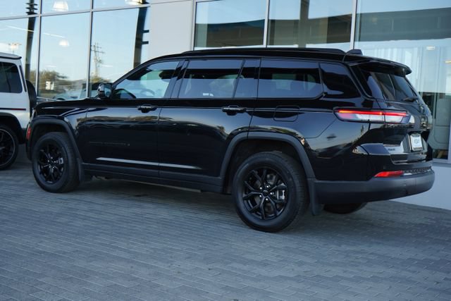 Used 2024 Jeep Grand Cherokee L Altitude AWD/4WD image 6