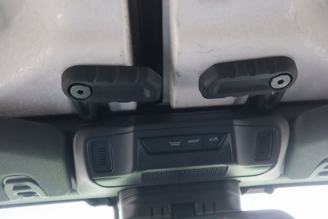 New 2025 Jeep Gladiator Sport image 15