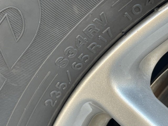 Certified 2024 Chrysler Pacifica Touring-L image 7