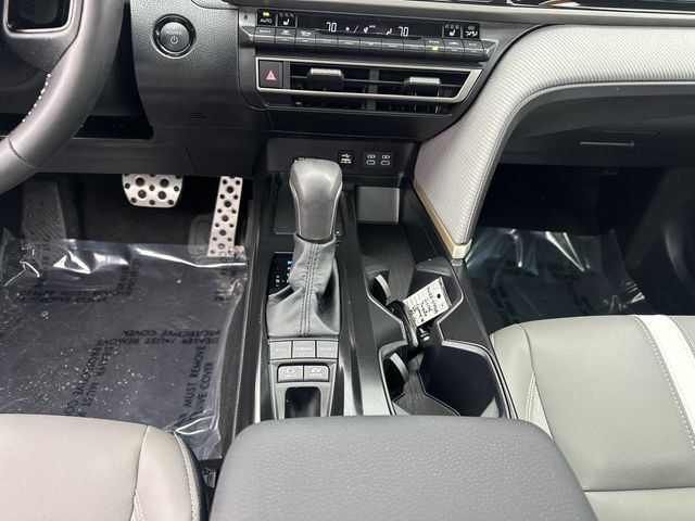 Used 2026 Toyota Camry SE w/ Convenience Package image 23