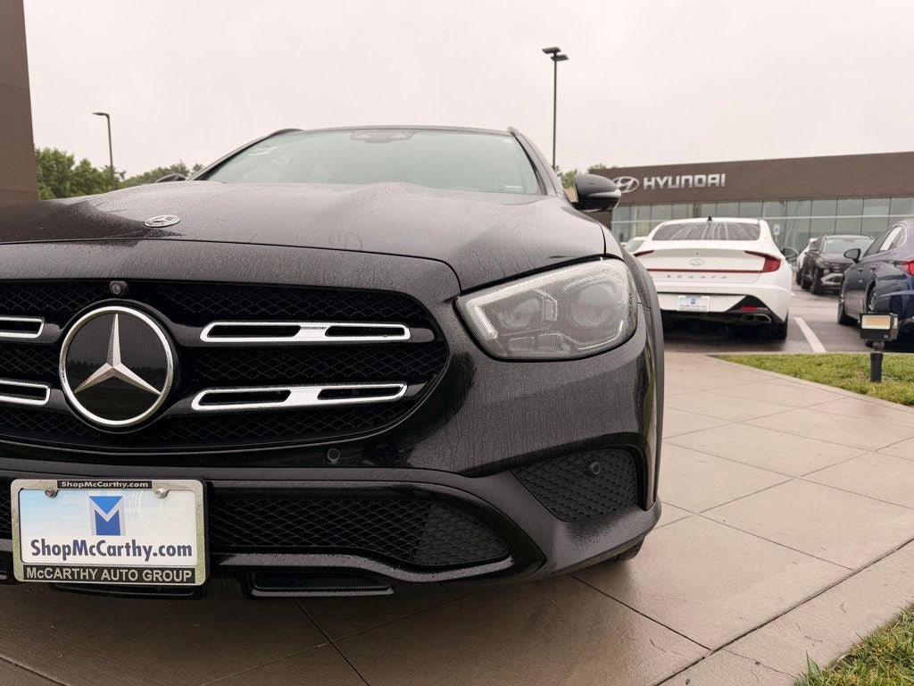 Used 2021 Mercedes-Benz E 450 4MATIC All-Terrain Wagon image 9