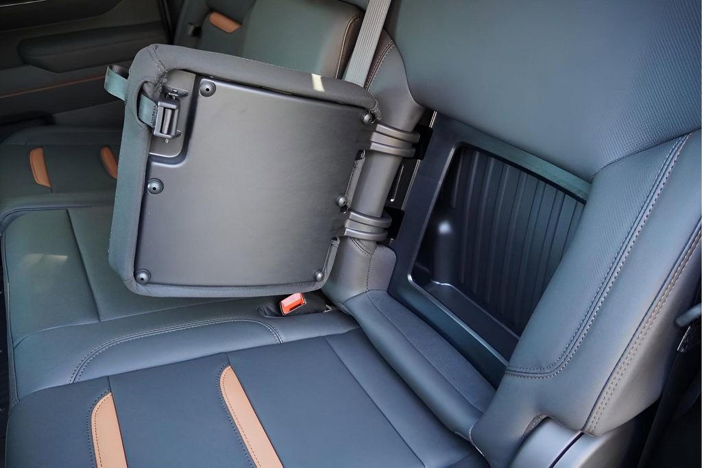 New 2026 GMC Sierra 2500 AT4 w/ AT4 Premium Plus Package image 24