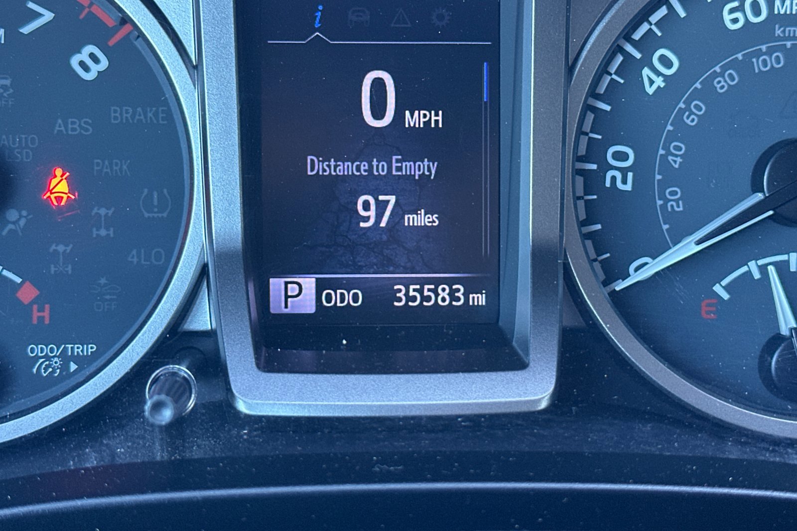 Used 2020 Toyota Tacoma SR5 image 25