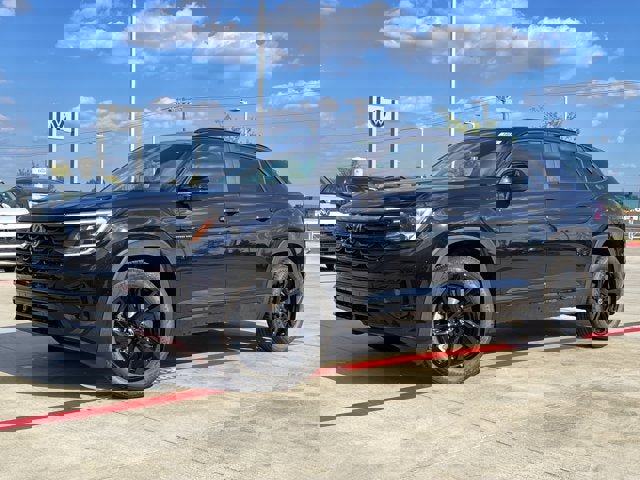 New 2026 Volkswagen Atlas Cross Sport SEL R-Line image 1