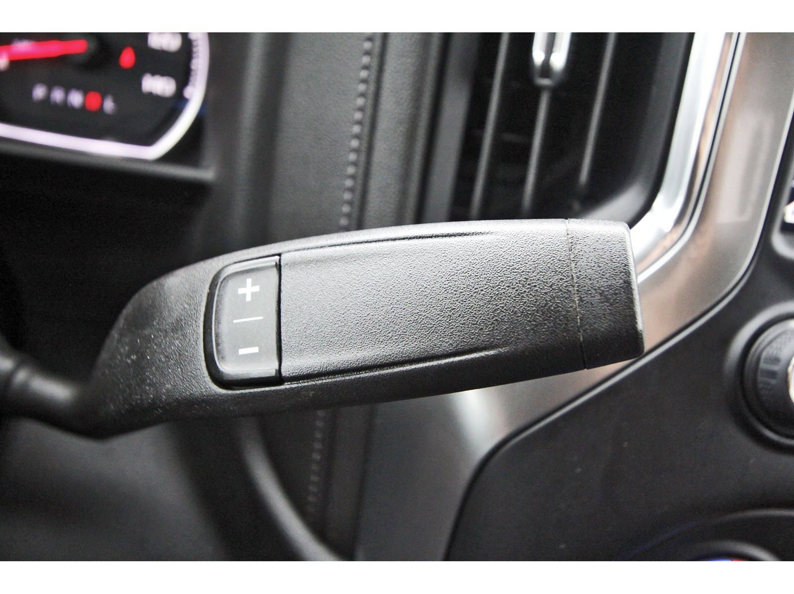 Used 2021 Chevrolet Silverado 1500 LT image 21