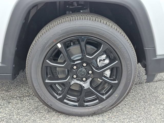 New 2026 Jeep Compass Latitude image 6