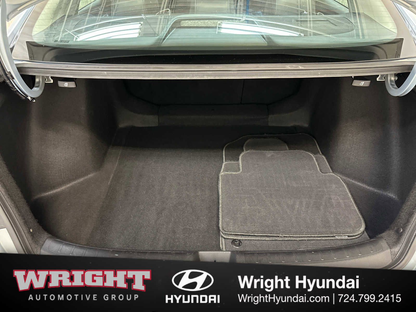 Used 2023 Honda Civic Touring image 14