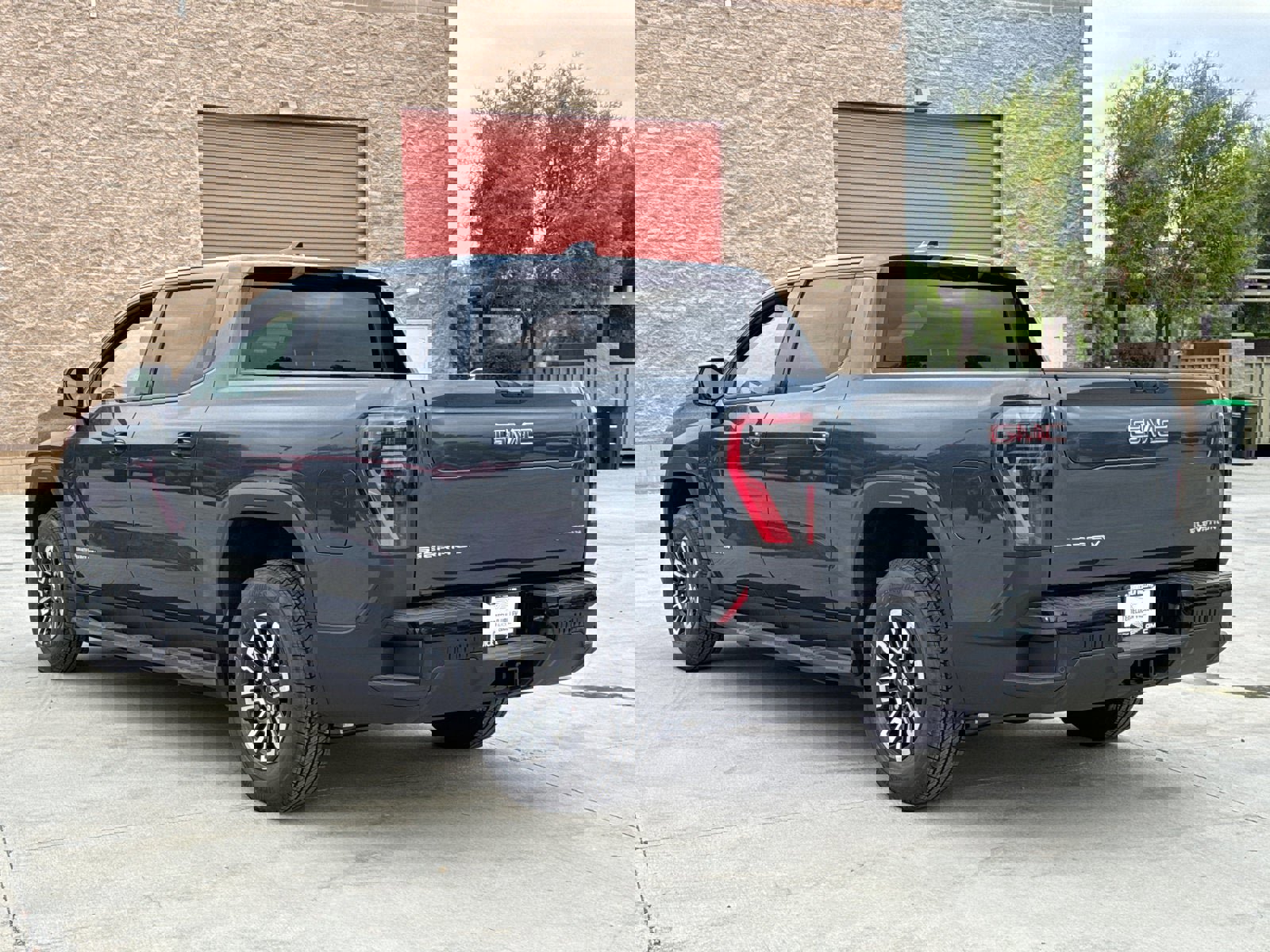 New 2026 GMC Sierra EV Elevation image 12