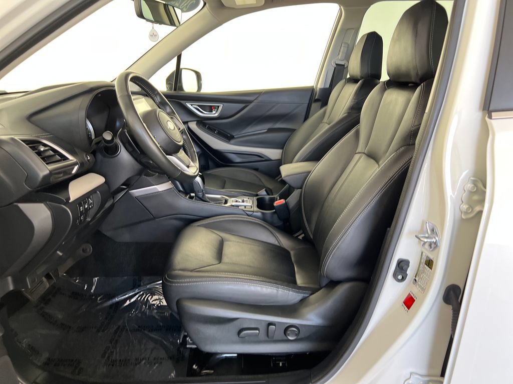 Used 2023 Subaru Forester Limited w/ Popular Package #3 AWD/4WD image 12