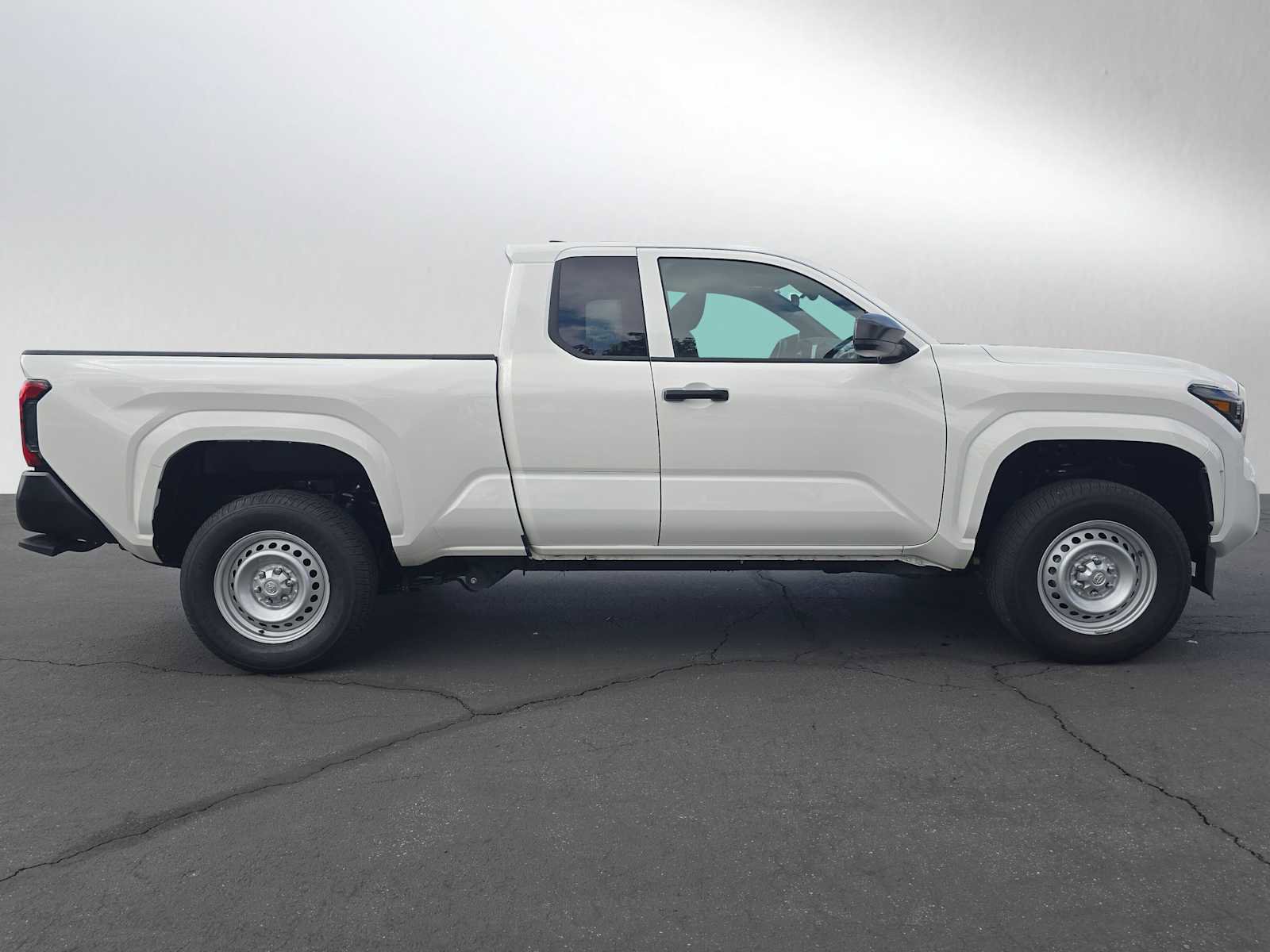 Certified 2025 Toyota Tacoma SR RWD image 2
