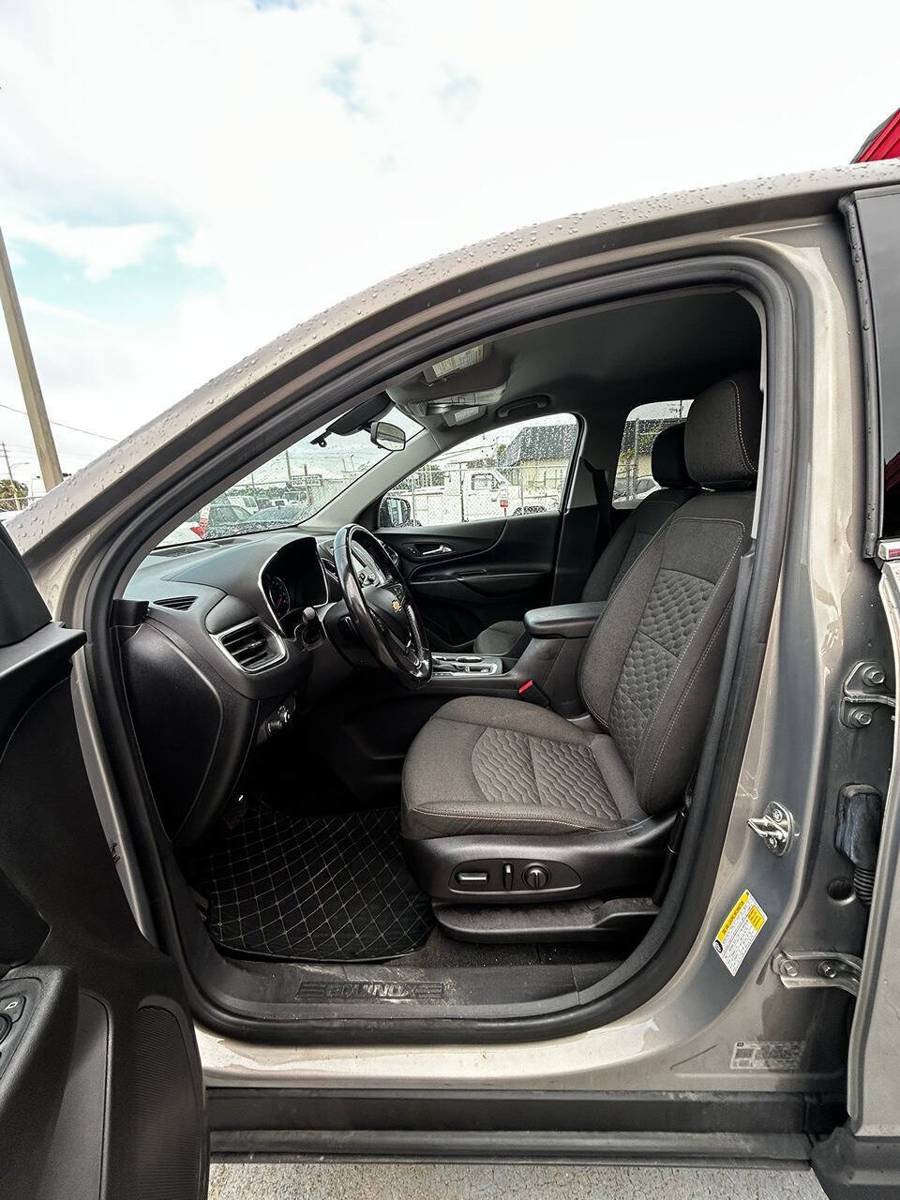 Used 2019 Chevrolet Equinox LT AWD/4WD image 3