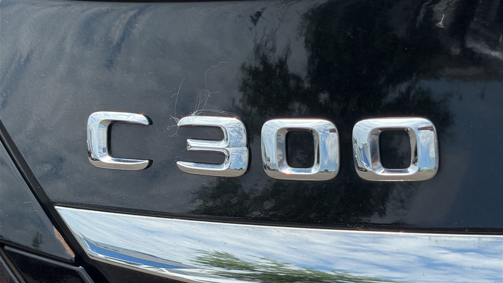 Used 2016 Mercedes-Benz C 300 4MATIC Sedan image 26