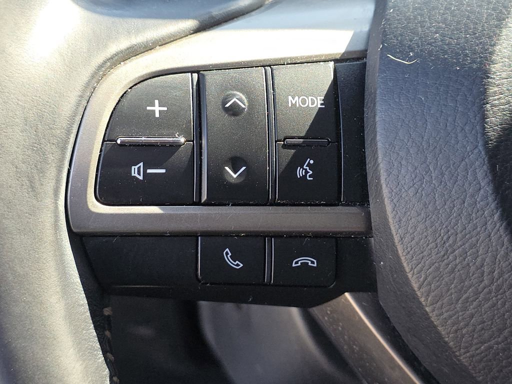 Used 2020 Lexus GX 460 Premium w/ Premium Package image 31