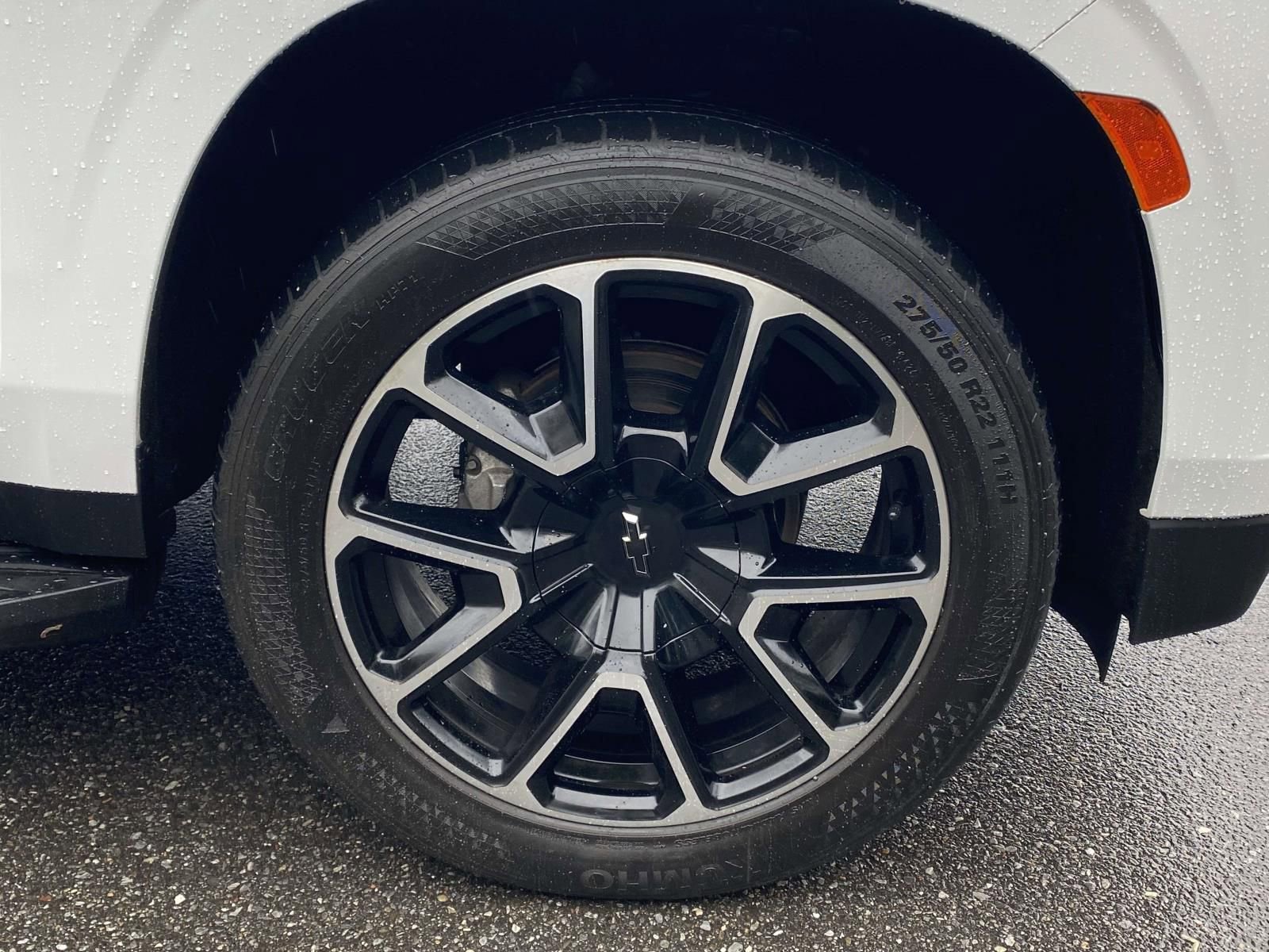 Used 2022 Chevrolet Tahoe RST w/ Luxury Package image 8