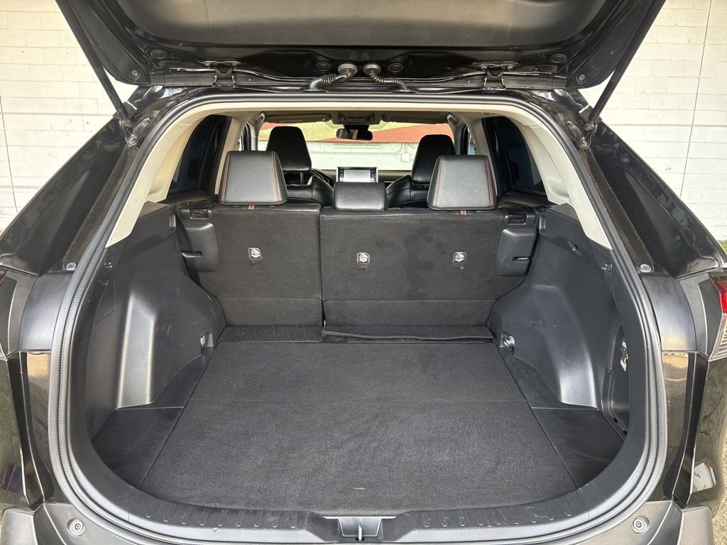 Used 2021 Toyota RAV4 Adventure AWD/4WD image 18