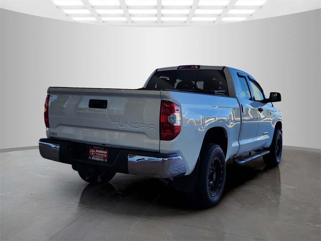 Used 2017 Toyota Tundra SR5 image 5