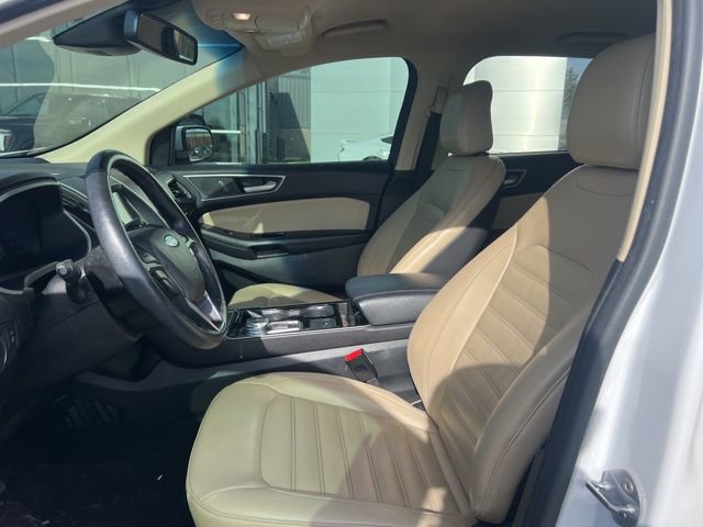 Used 2020 Ford Edge SEL w/ Convenience Package AWD/4WD image 19