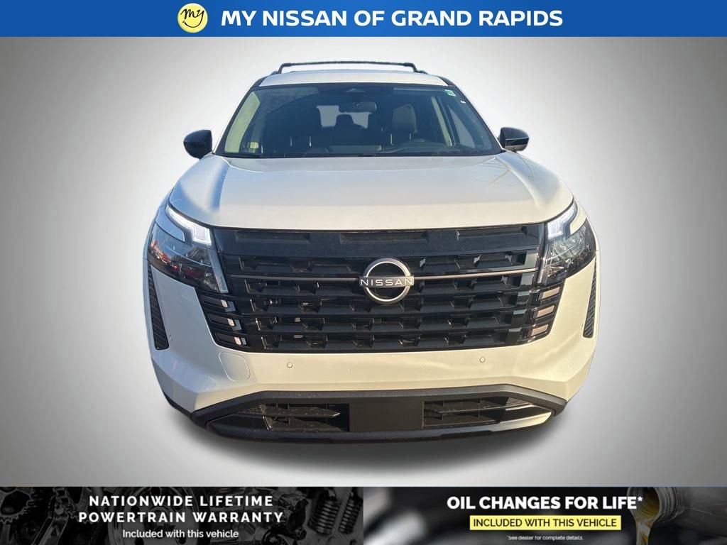 New 2026 Nissan Pathfinder SV image 9