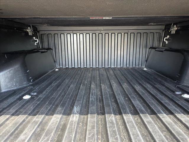 Used 2019 Toyota Tacoma TRD Sport AWD/4WD image 6