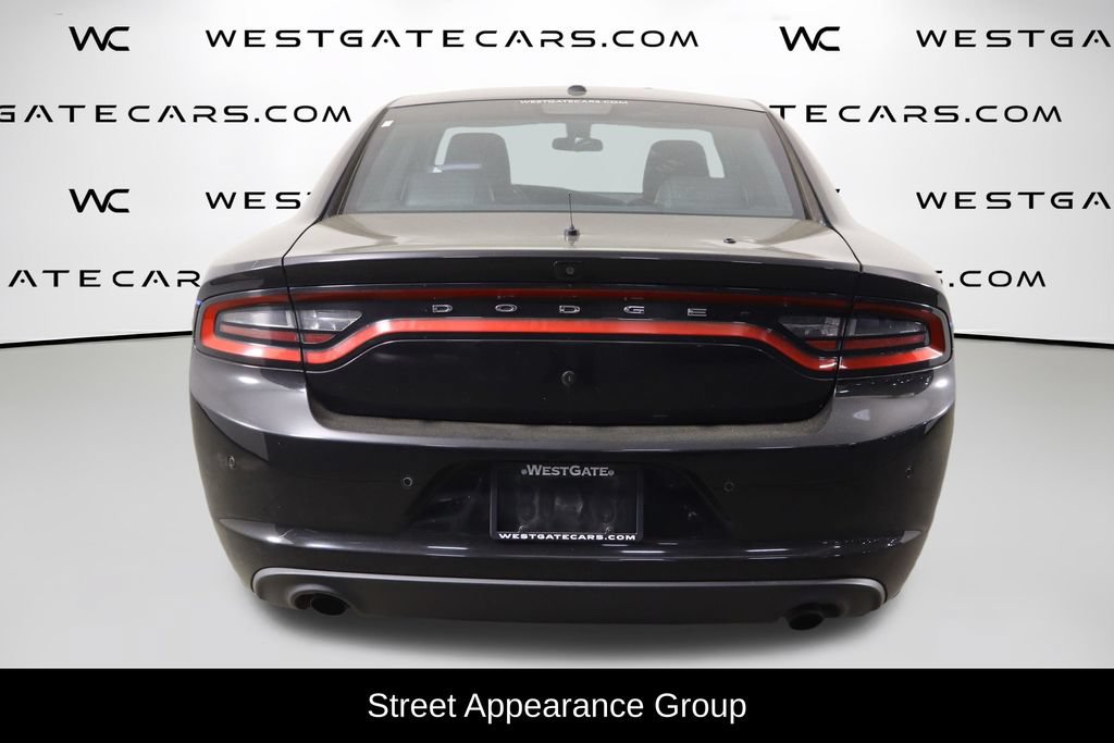 Used 2019 Dodge Charger Police w/ Street Appearance Group RWD image 4