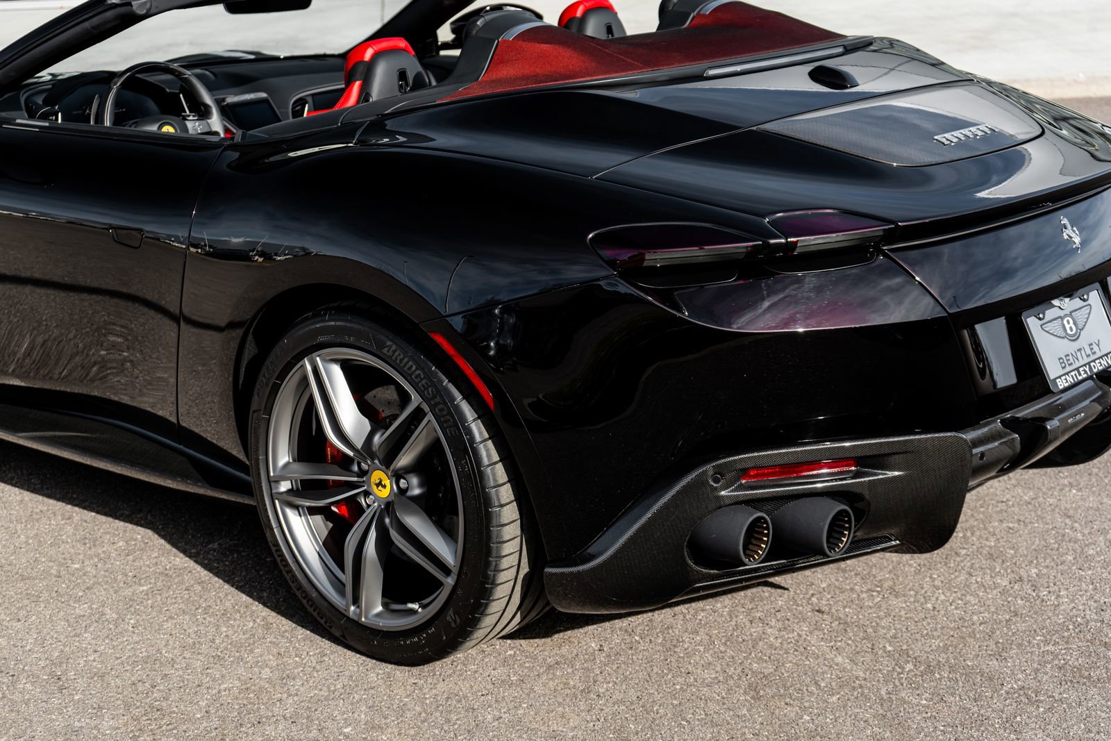 Used 2024 Ferrari Roma image 8