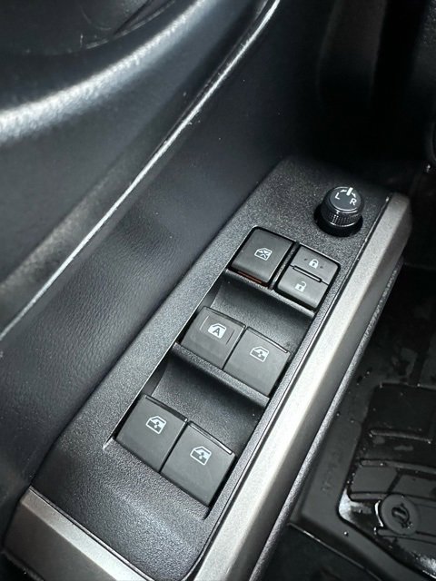 Used 2020 Toyota Tacoma SR5 image 17