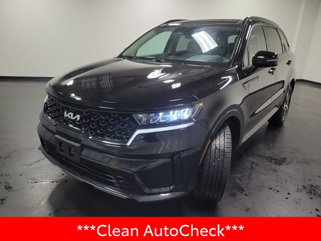 Used 2022 Kia Sorento S w/ Panoramic Sunroof Package FWD image 4