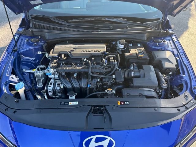 Certified 2025 Hyundai Elantra Limited image 22