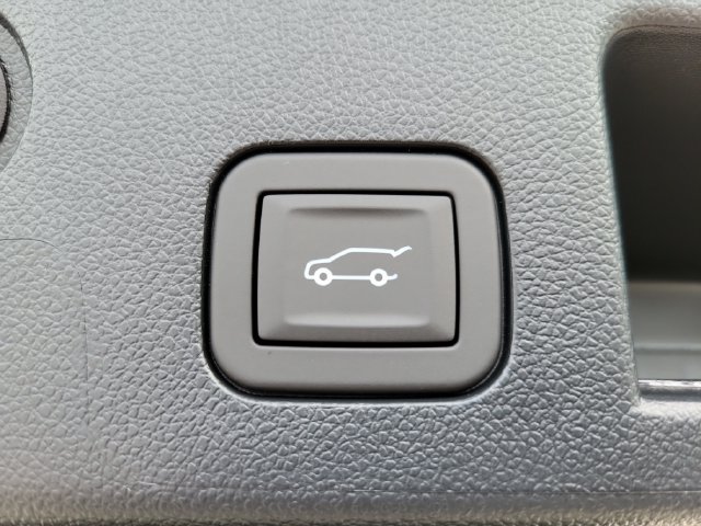 New 2027 Chevrolet Equinox RS FWD image 4