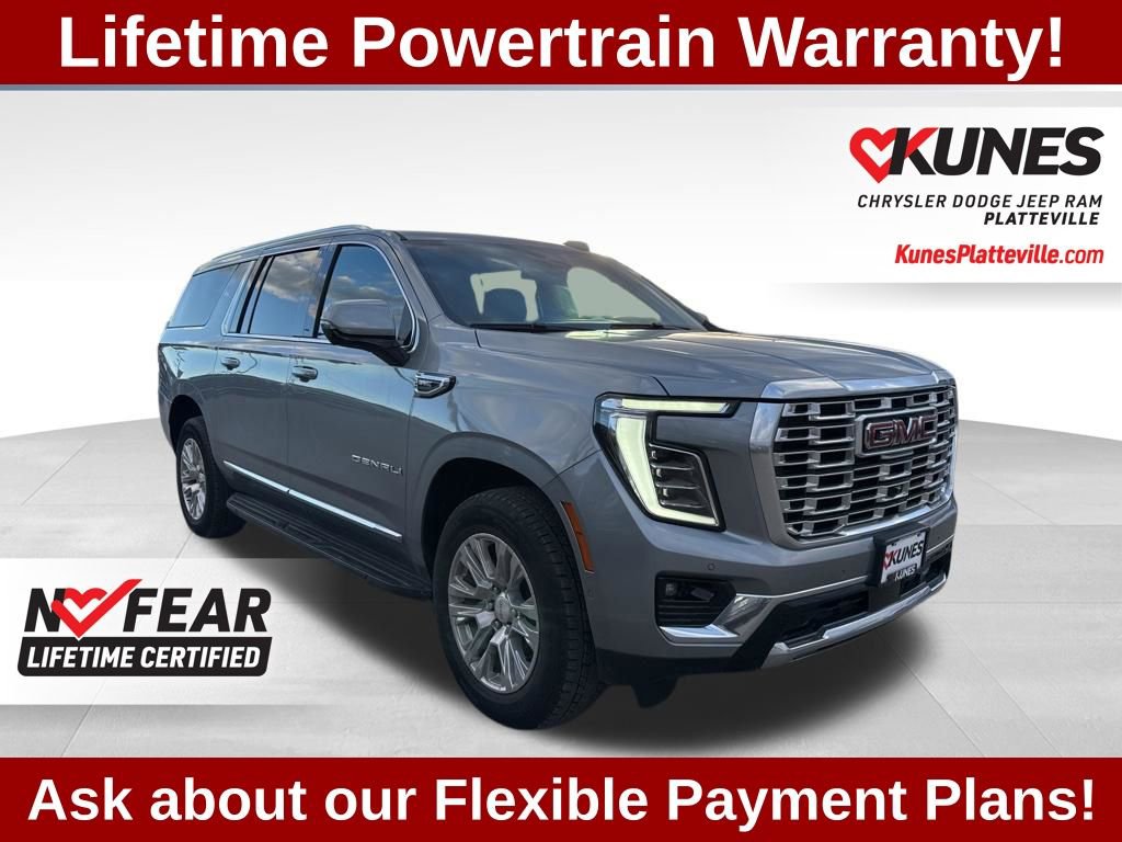 Used 2025 GMC Yukon XL Denali AWD/4WD image 3