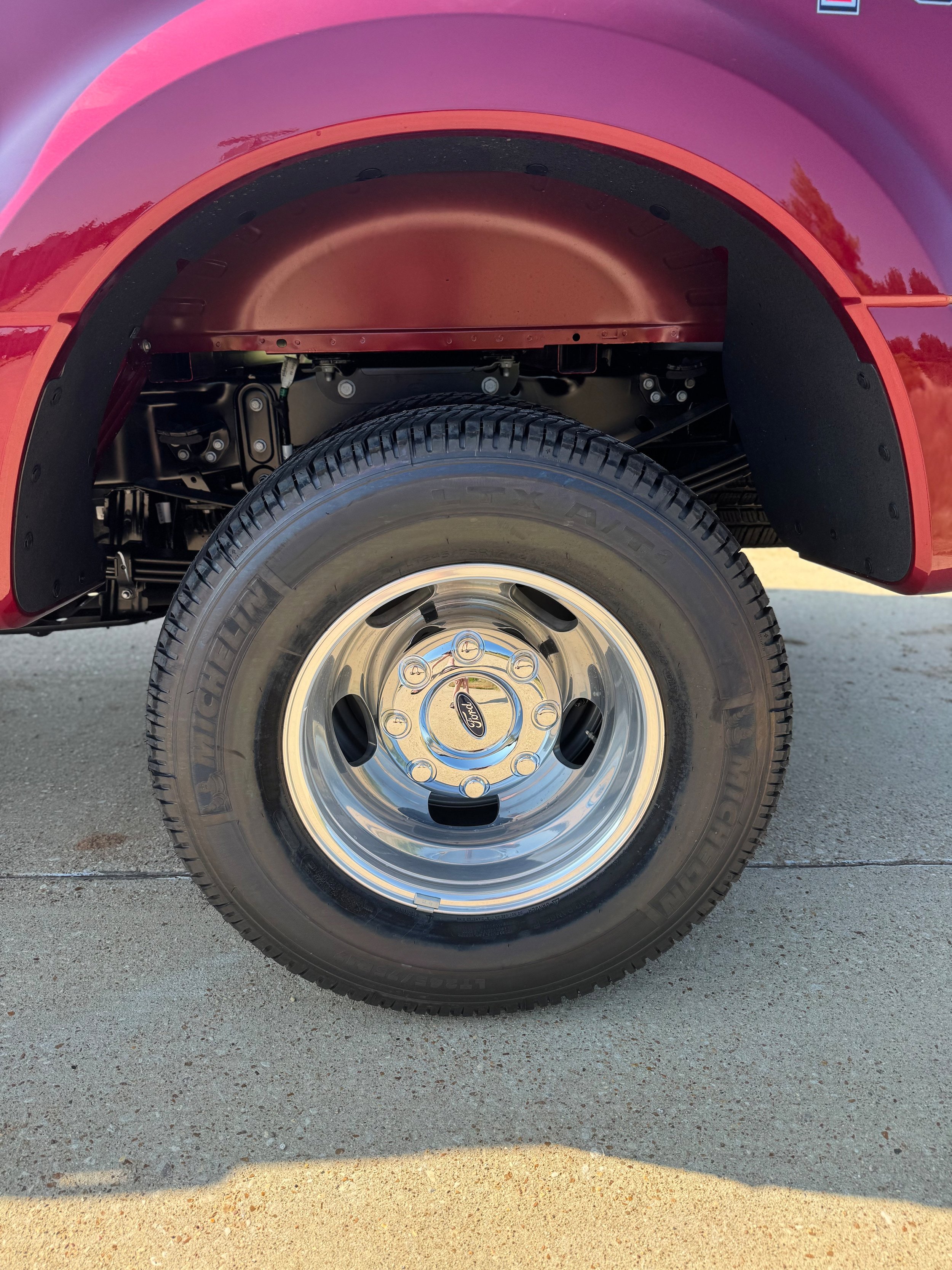 New 2025 Ford F350 Platinum image 34