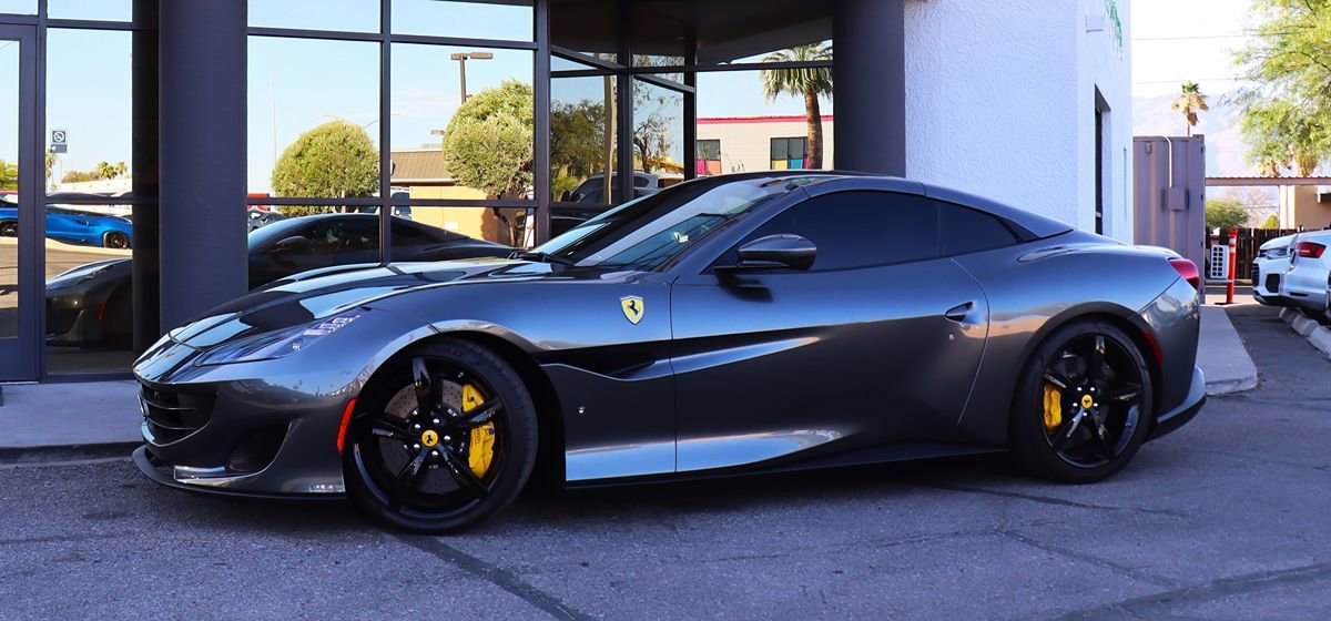 Used 2020 Ferrari Portofino RWD image 4