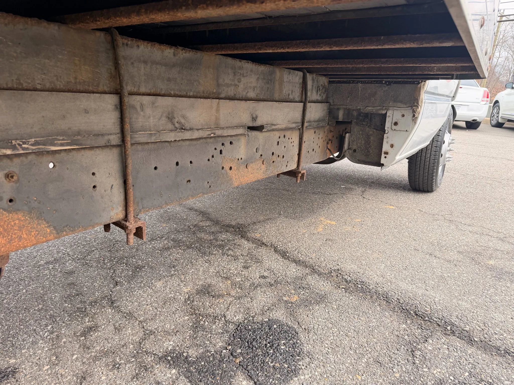 Used 2003 Ford E-350 and Econoline 350 Super Duty image 12